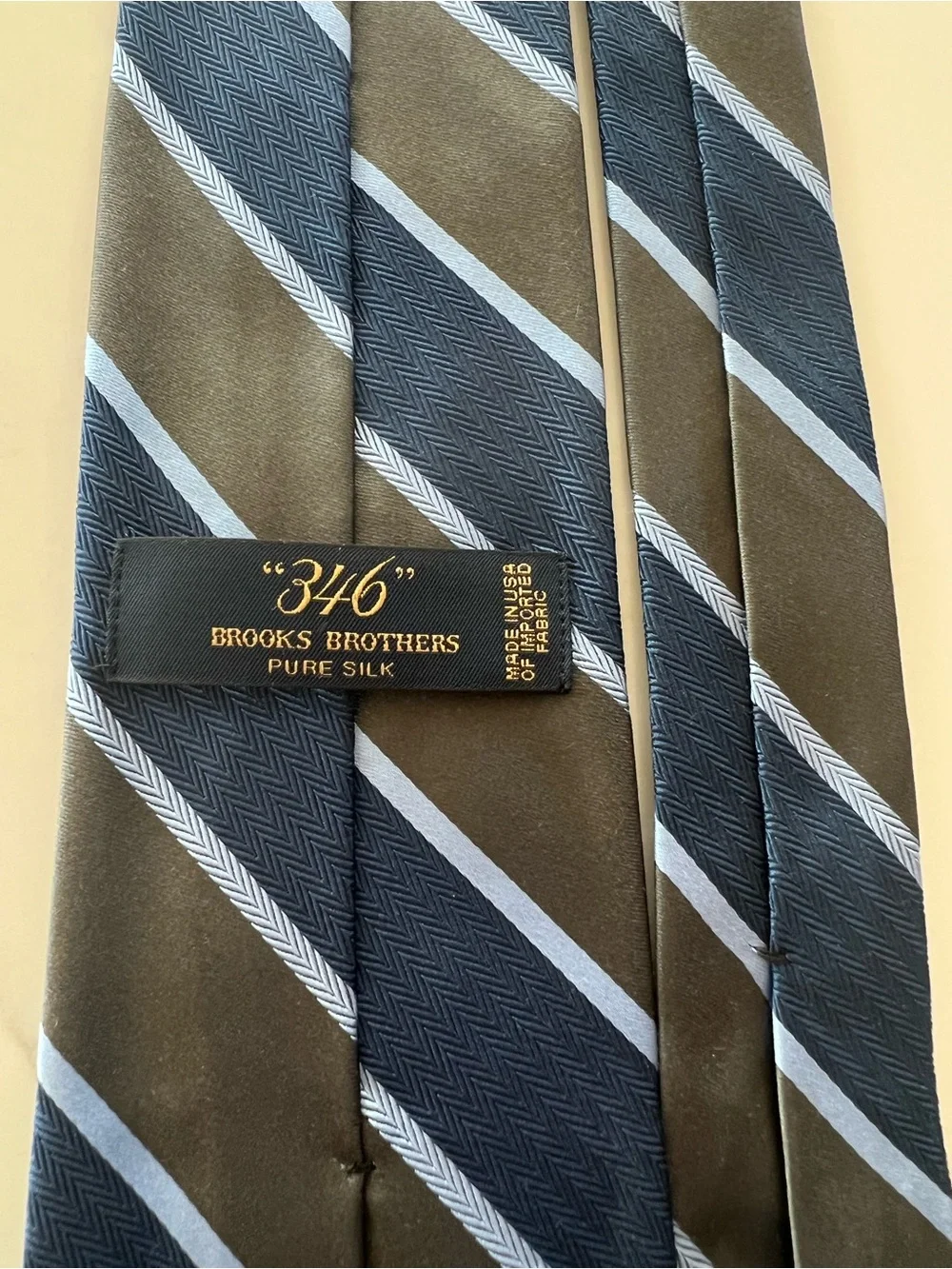 Brooks Brothers Navy and Gray Diagonal Stripe Tie